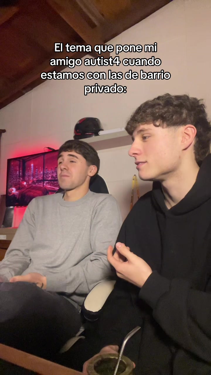 @Pollo