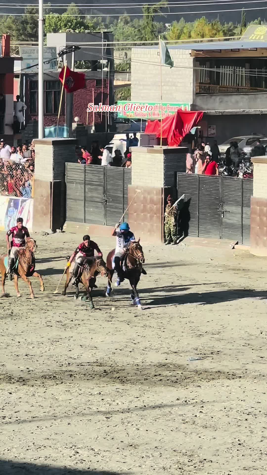 @Salman Gileeto🇵🇰
