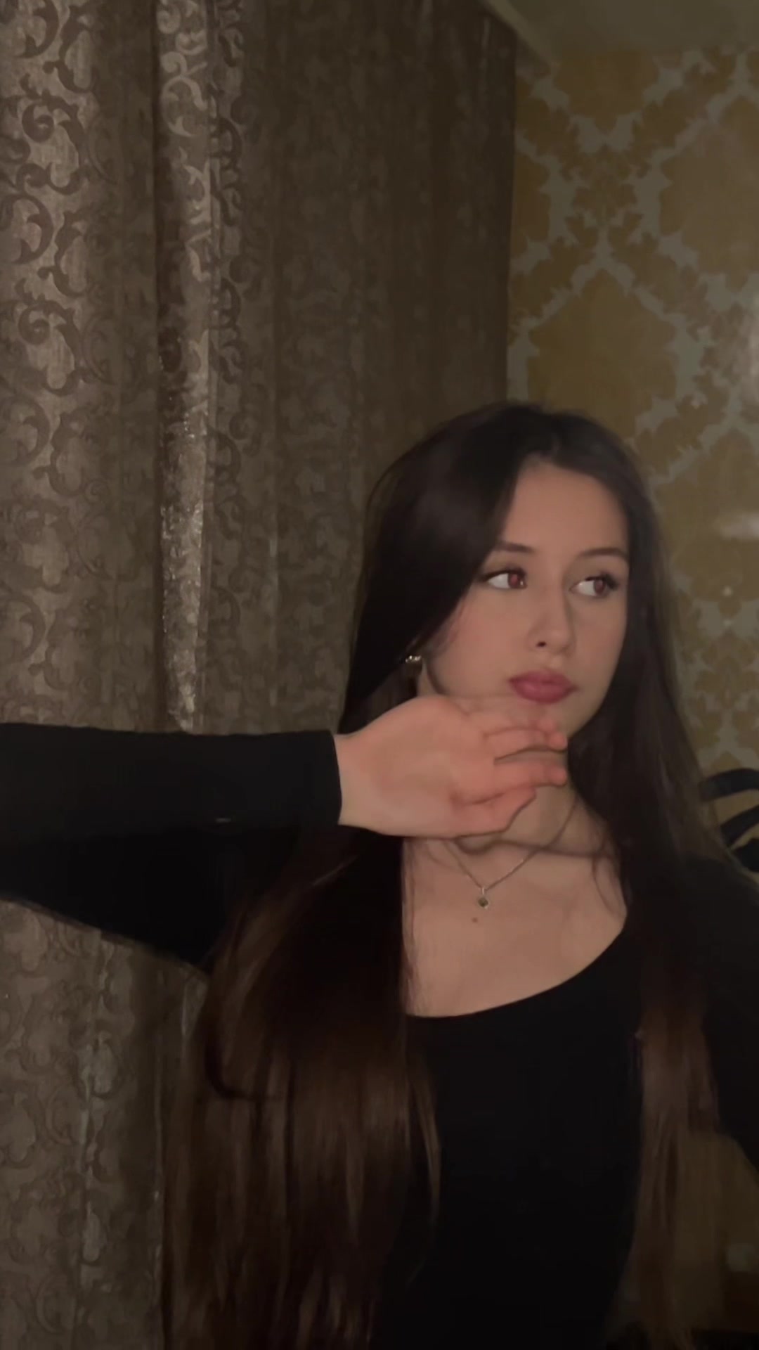 @В