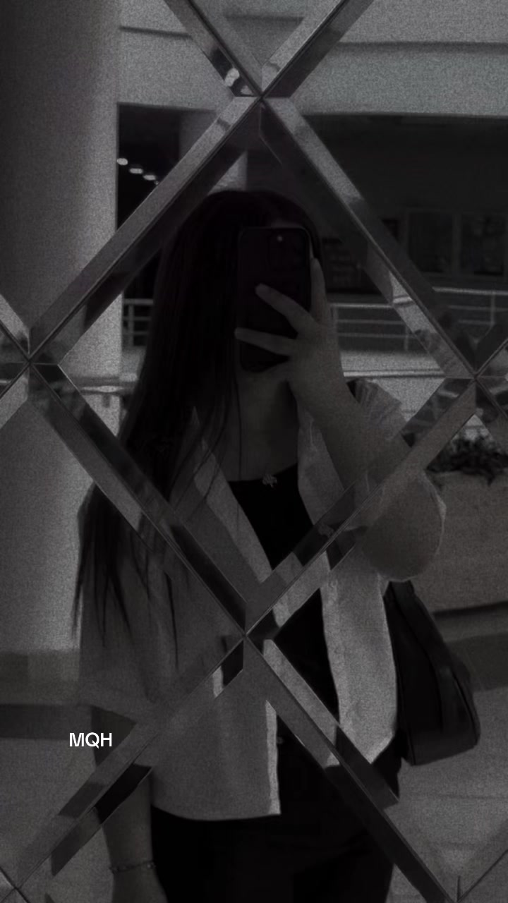 @🖤