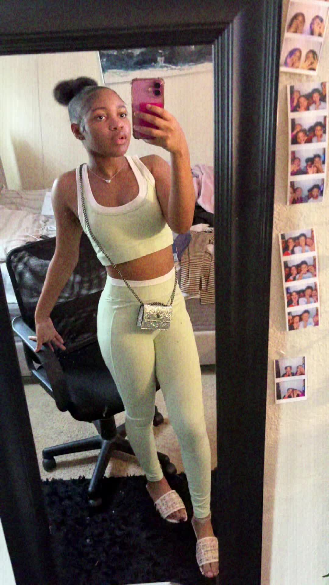 @mya