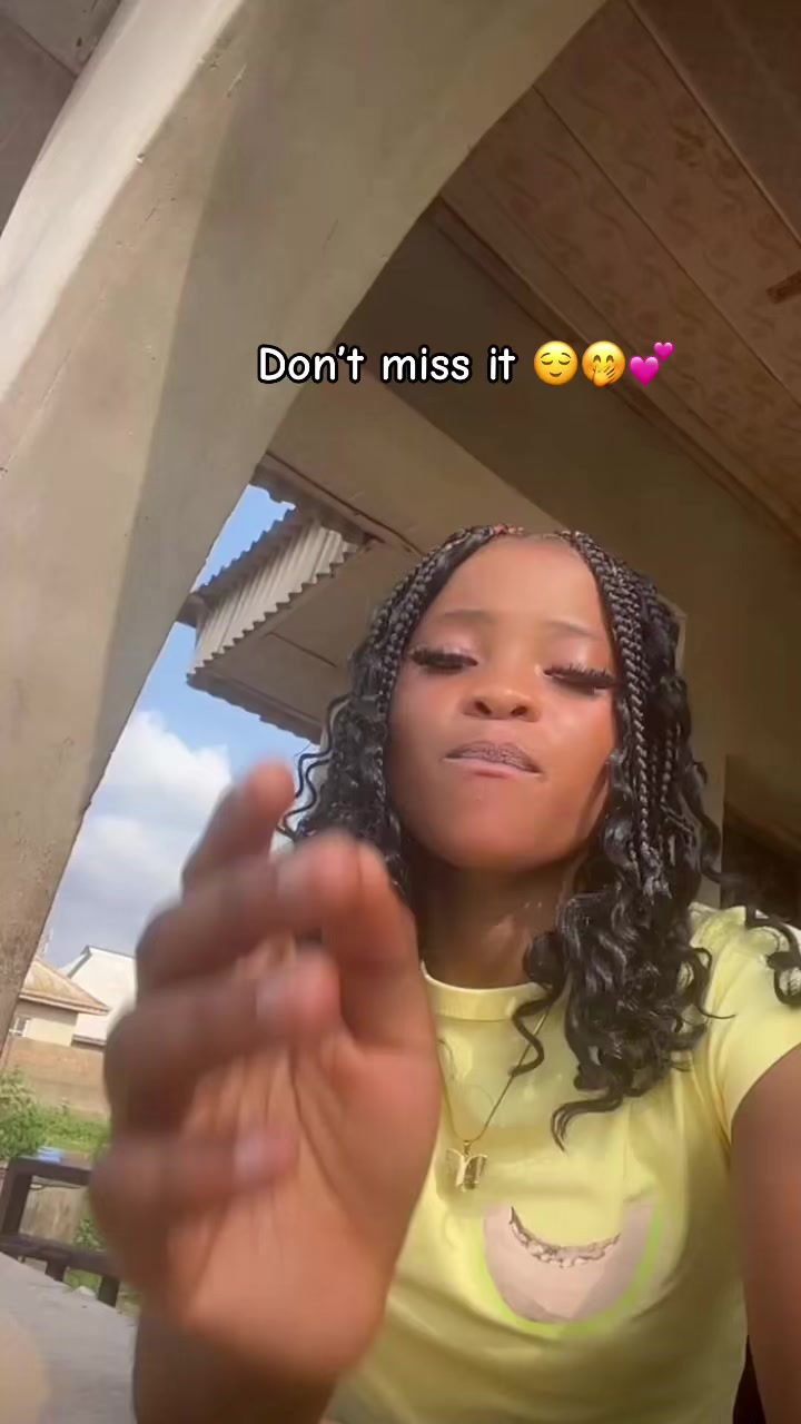 @𝐎𝐲𝐢𝐧❤️🌚