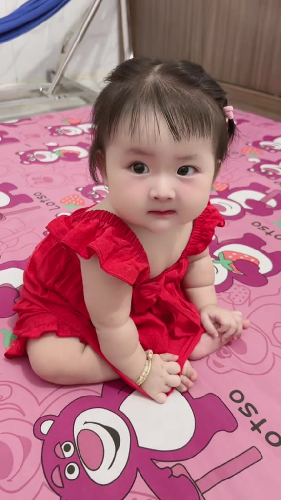 @Mèo San San