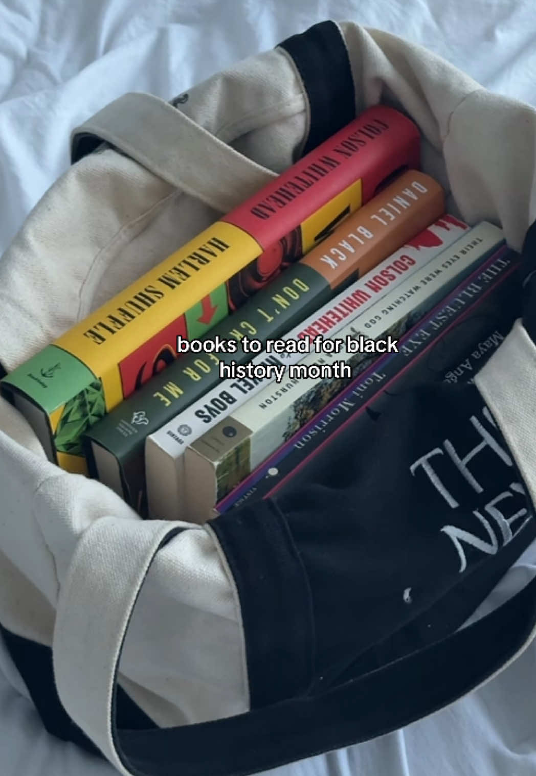 @Liv • BookTok