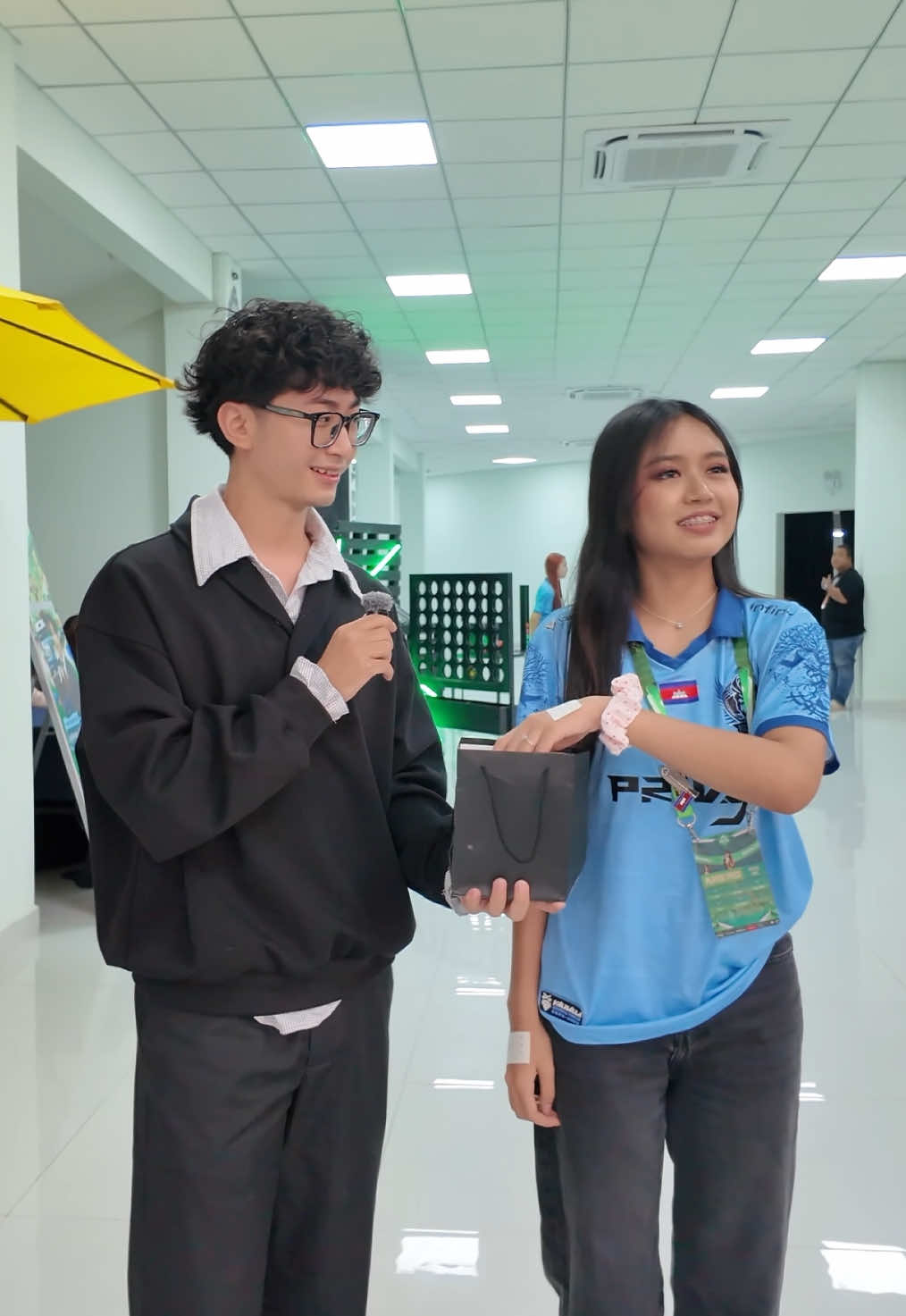 @D.FanGz-រ៉ាឌី