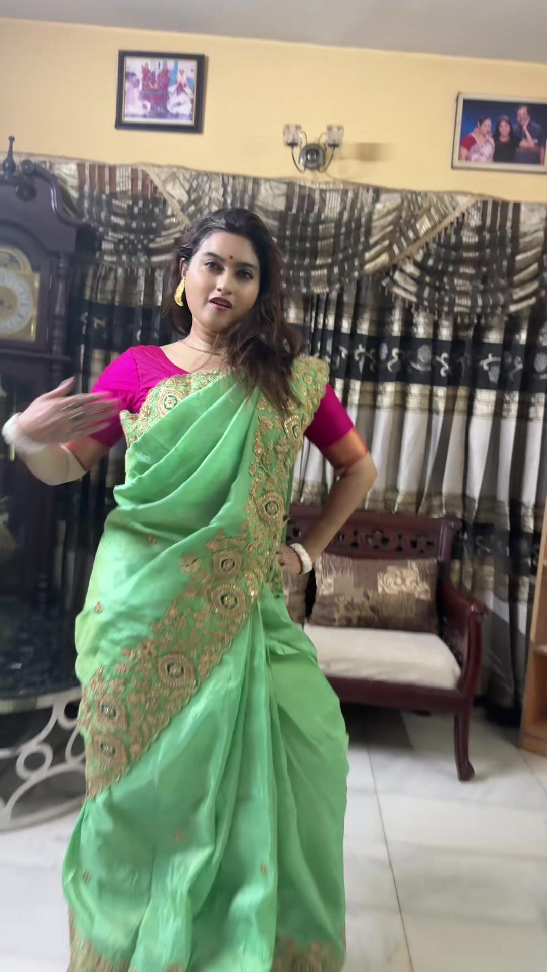 @Dr. Smita Dey