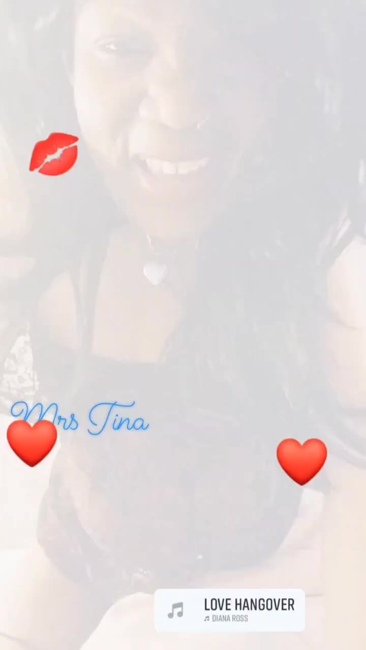 @MrsTina 💋