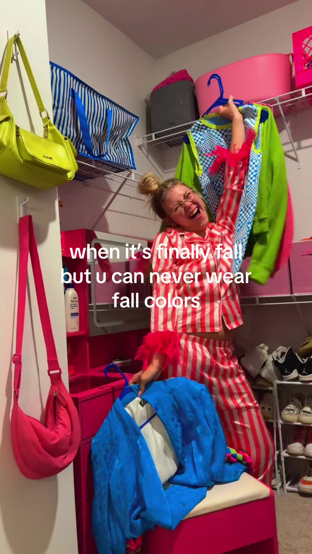 @mo!