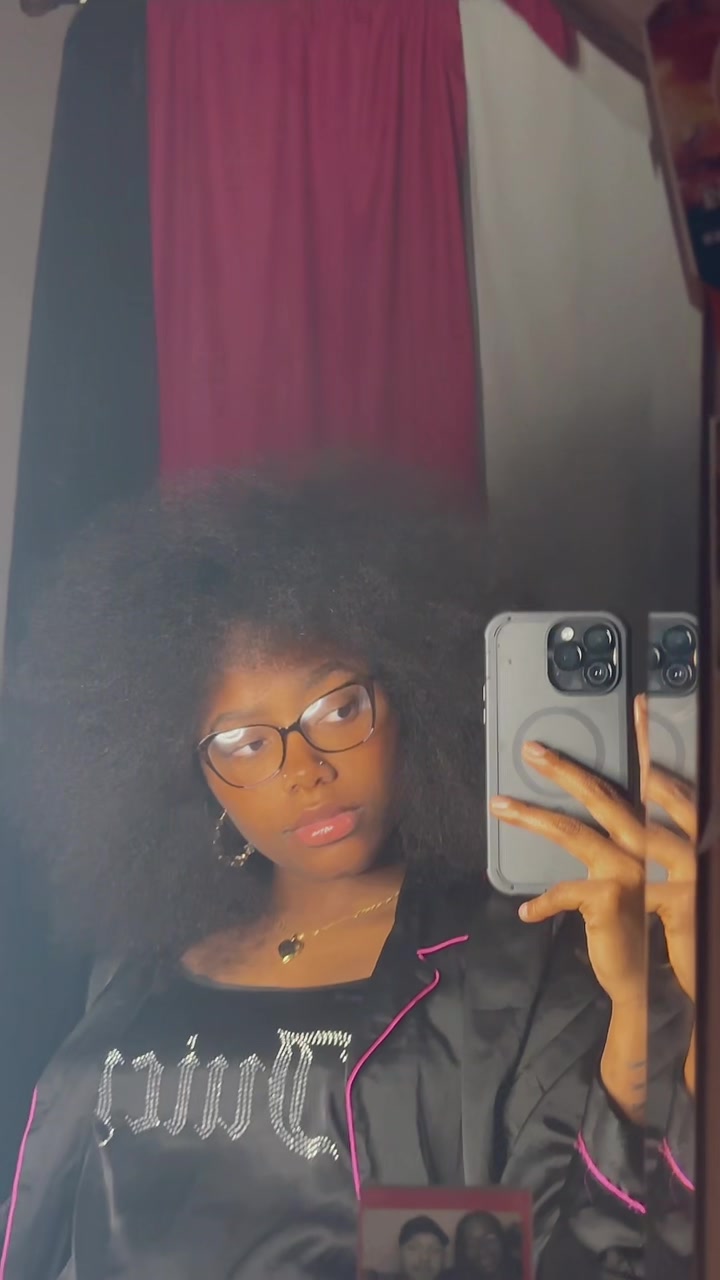 @talithashanelle