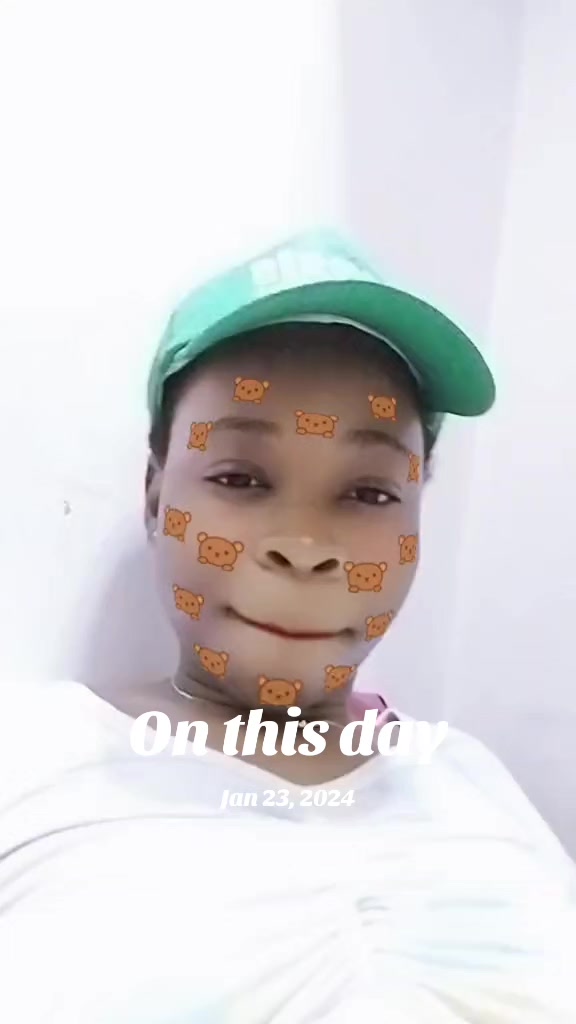 @moni
