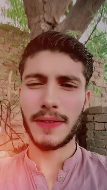 @جگنو ملک