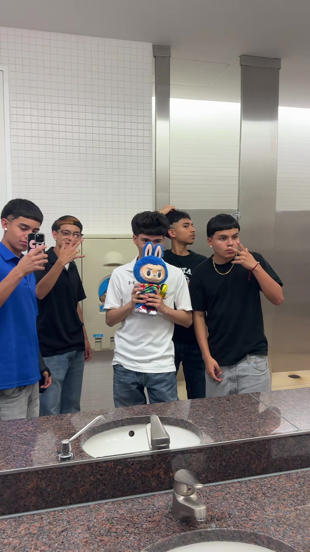 @Abs boyz