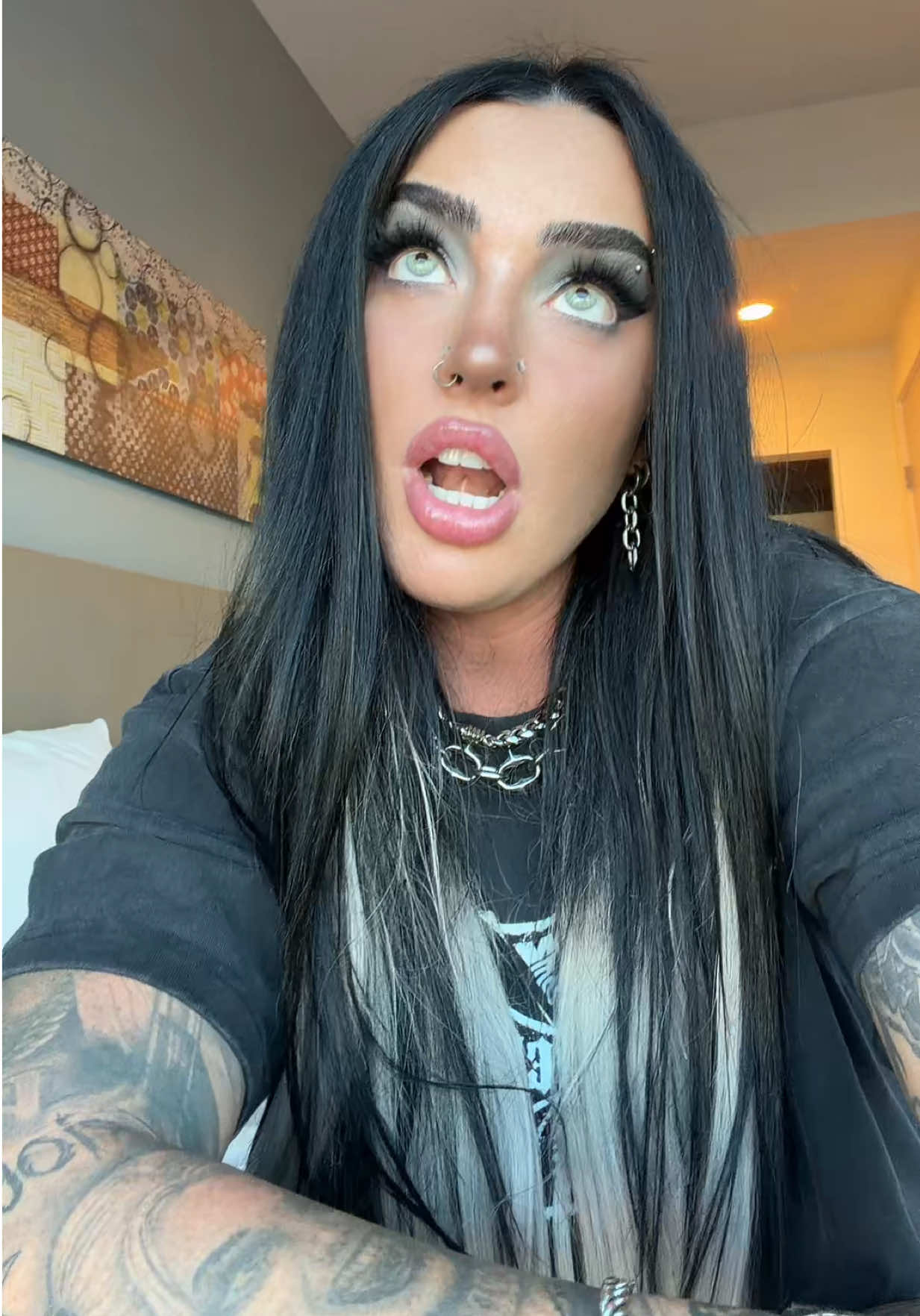 @Chan 🖤⛓️