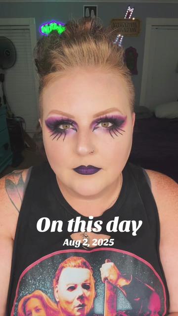 @VoodooVixen