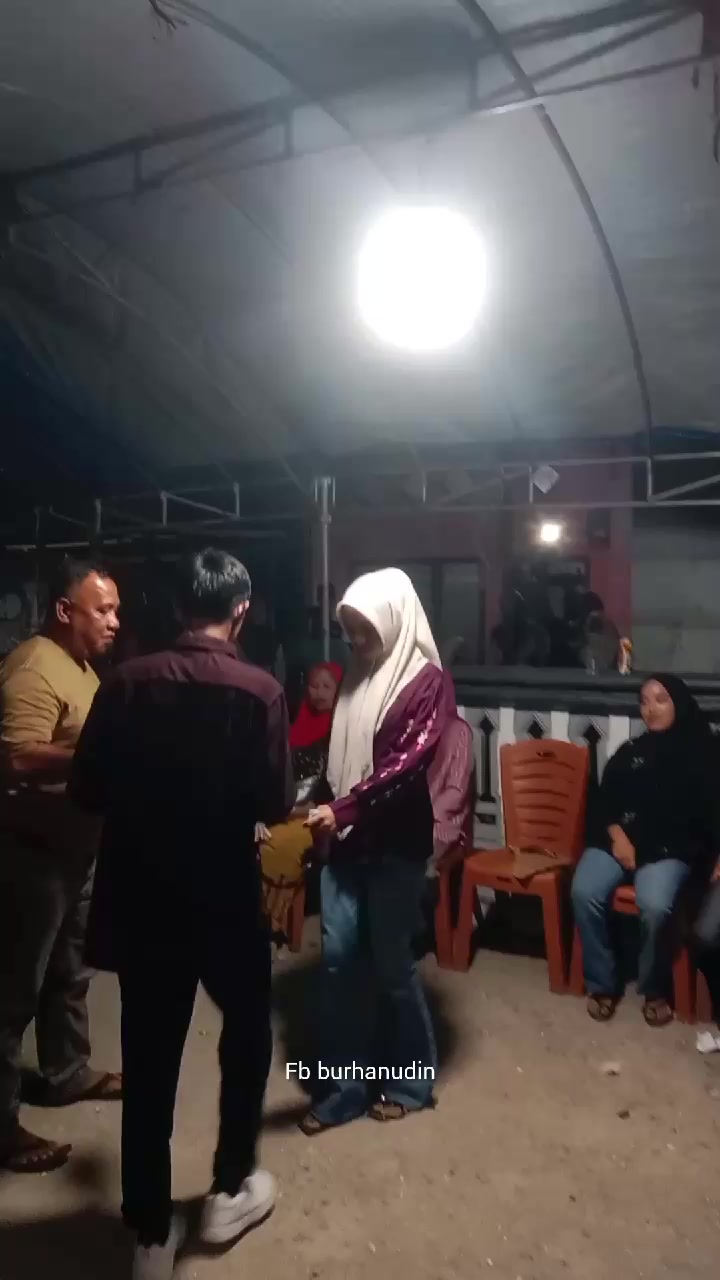 @TEH OBENG 🍷🧢
