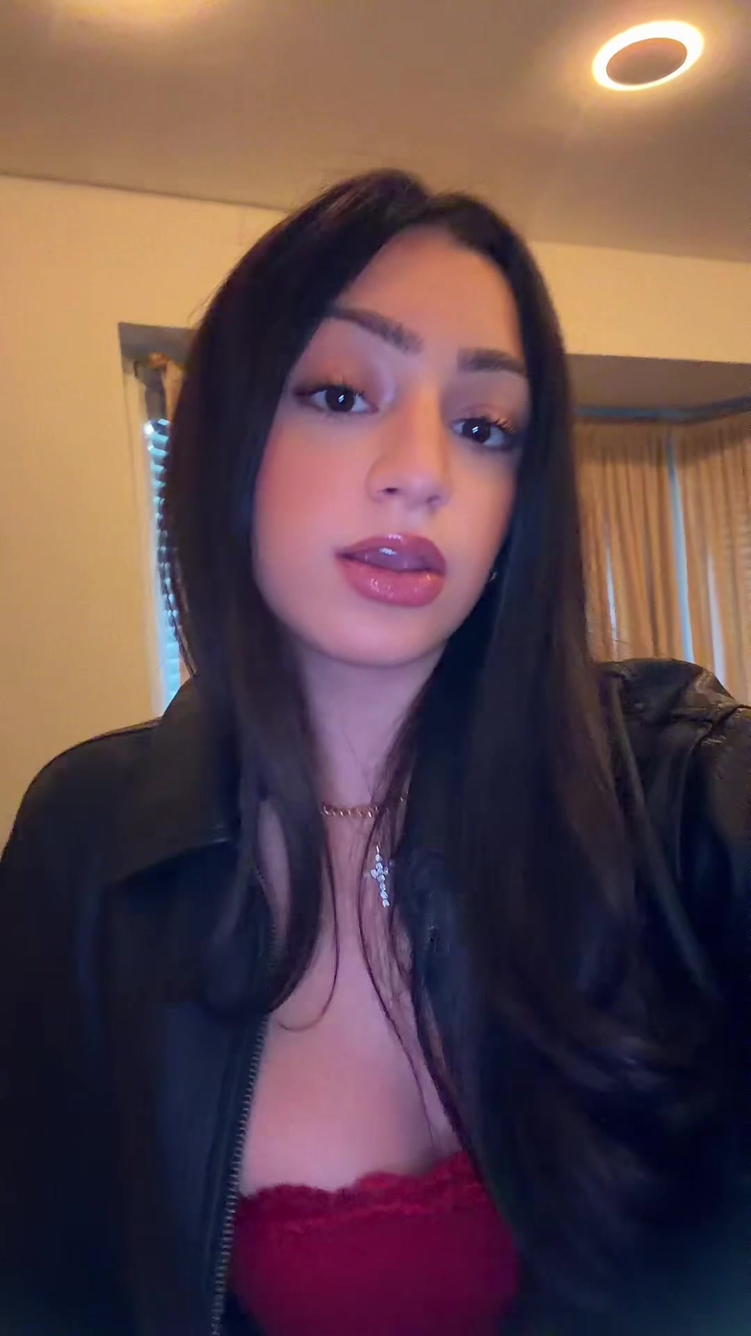 @nadine savaya