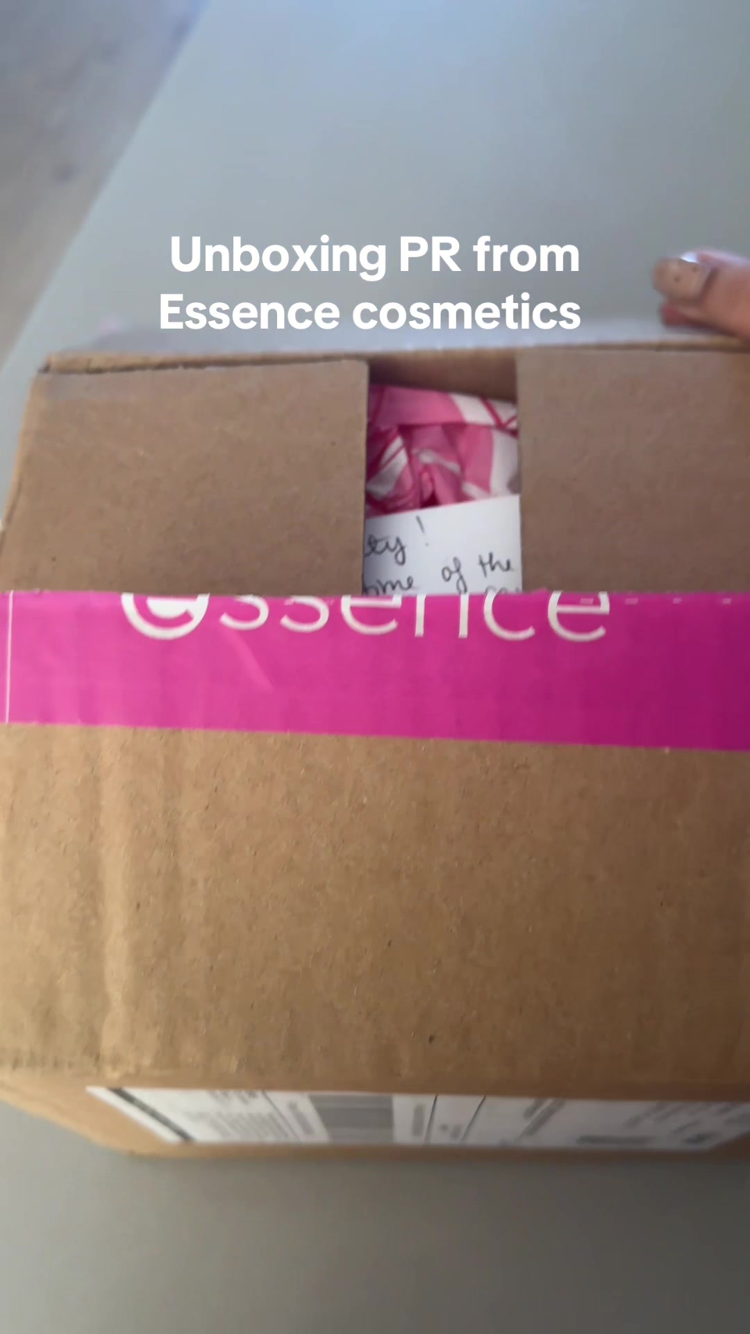 @Simmy | Beauty Content Creator