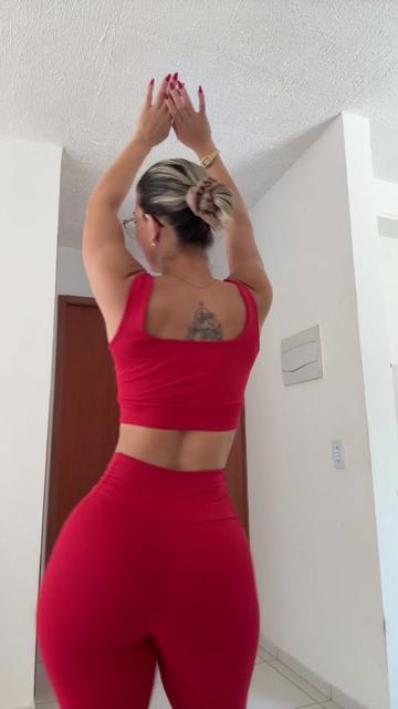 @Silvahiviaoficial