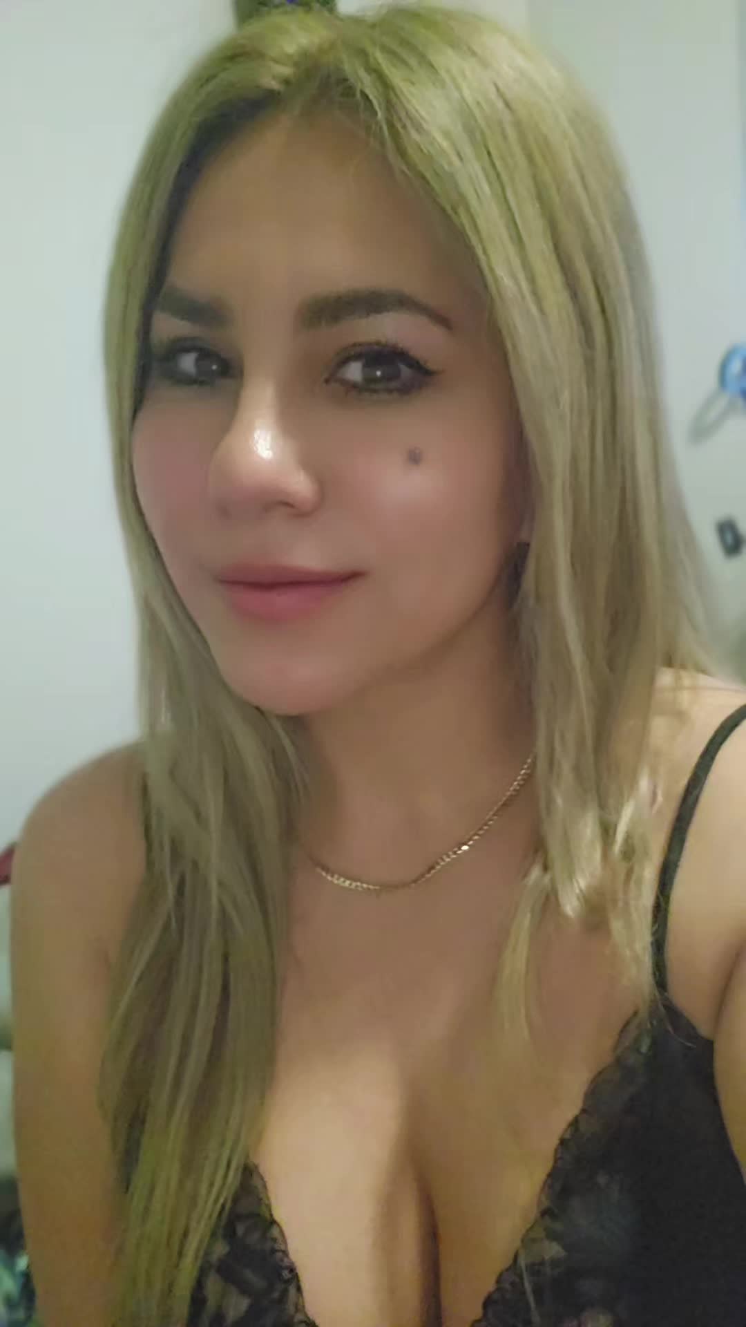 @KSandra Moya