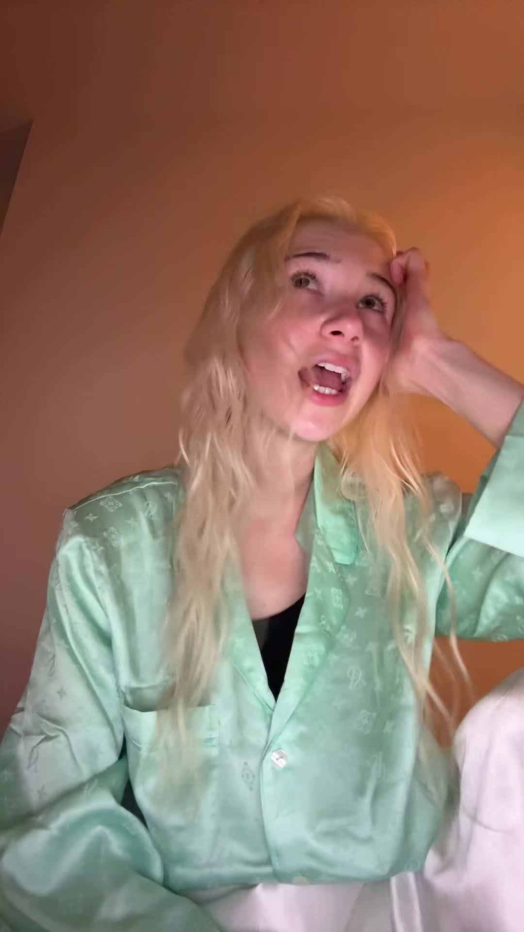 @maria