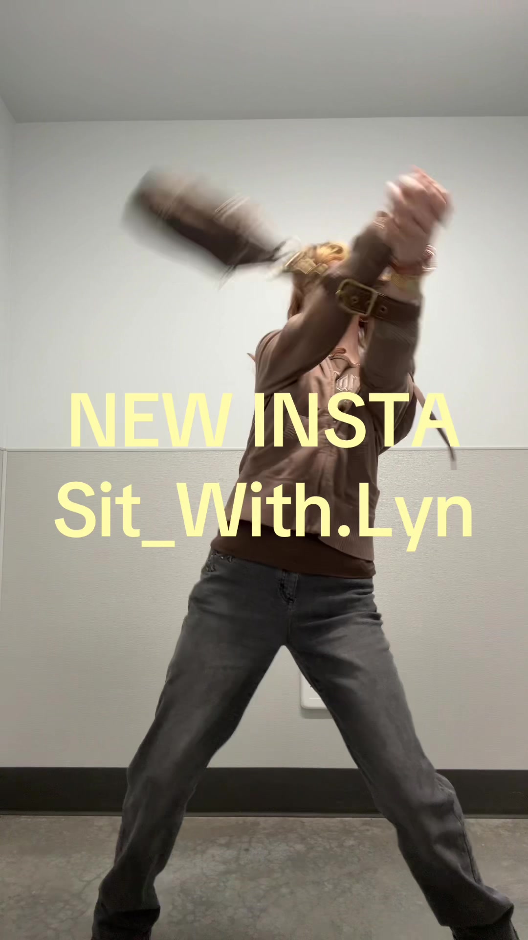 @standandtalkwithlyn