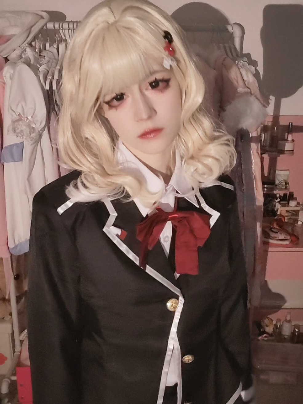 @:D