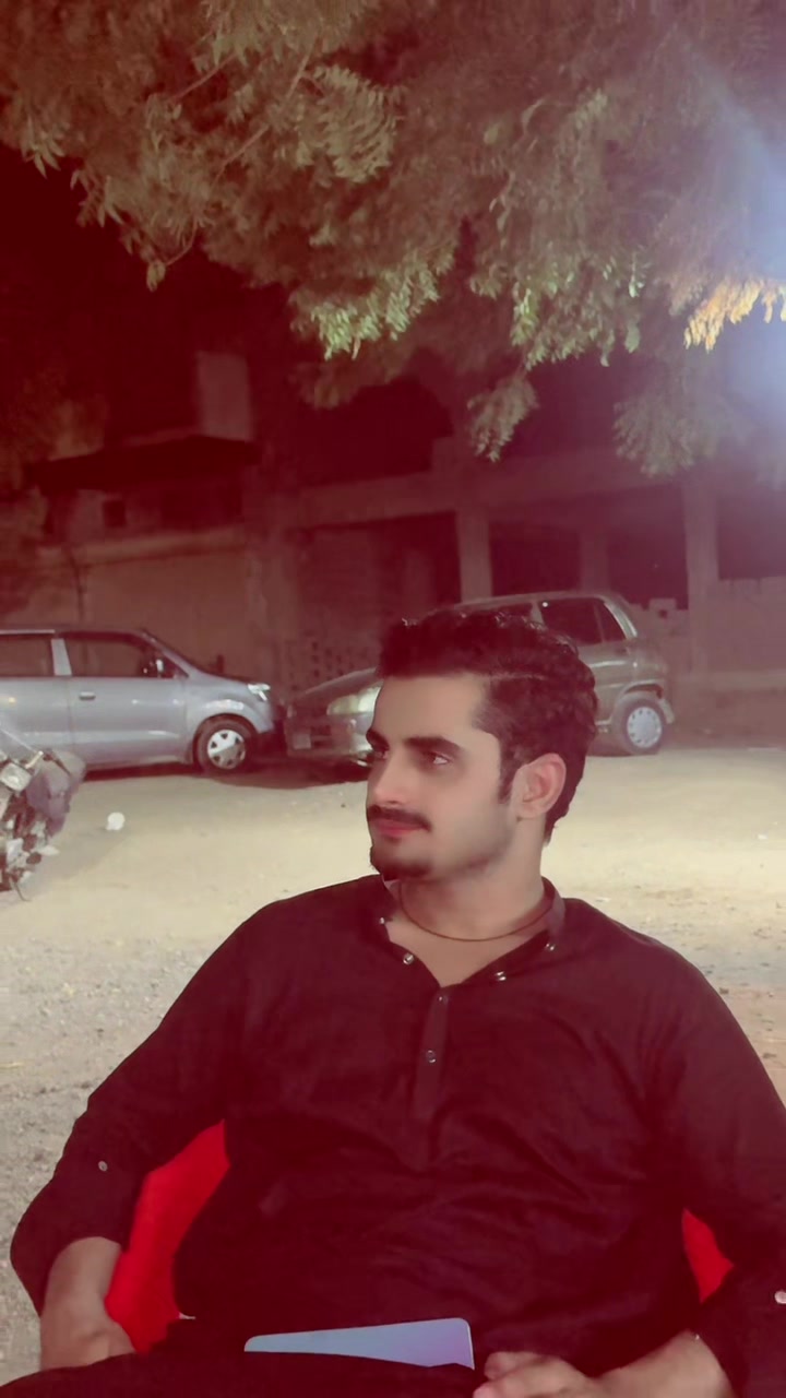 @UMER MASOOD 😈🥷