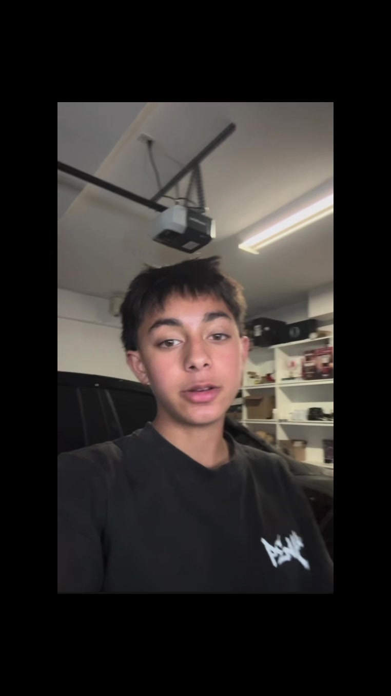 @Loganblends
