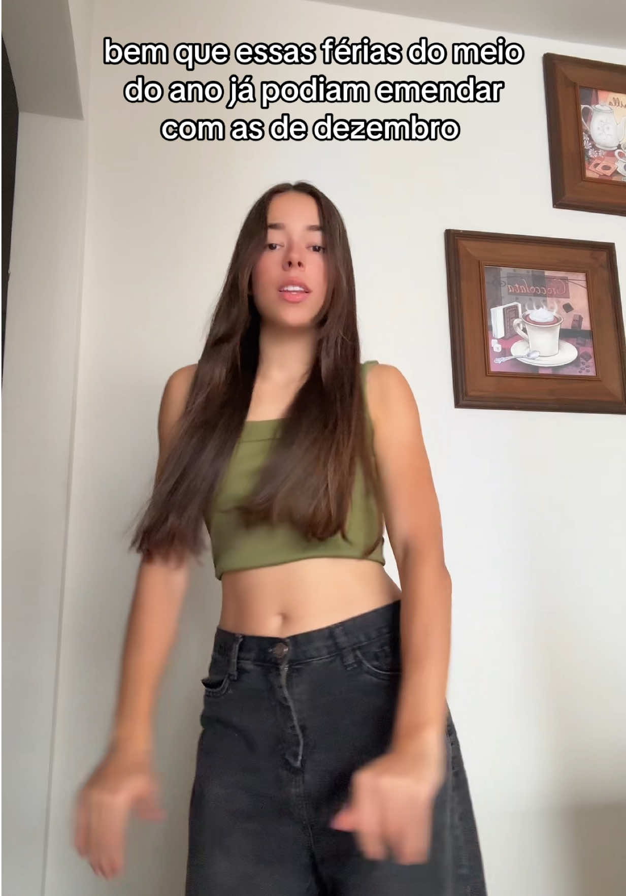 @Julia Andrade