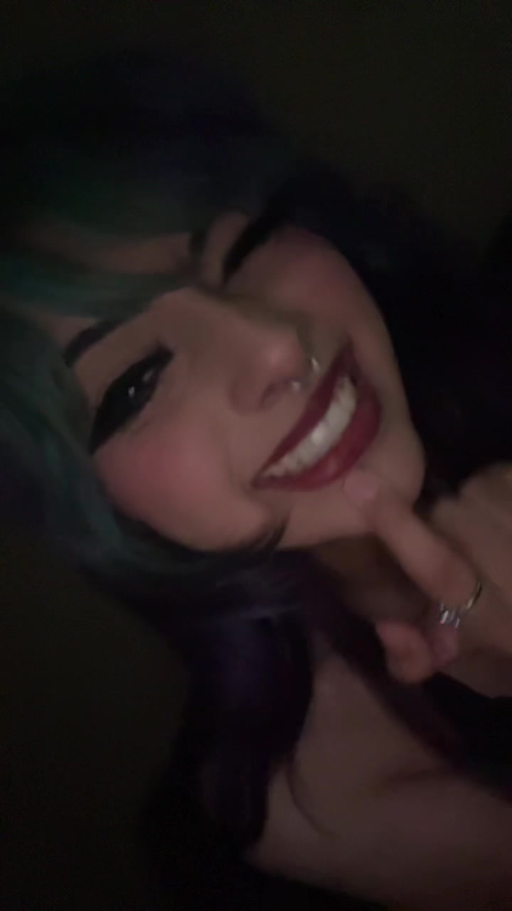 @Sam >.<
