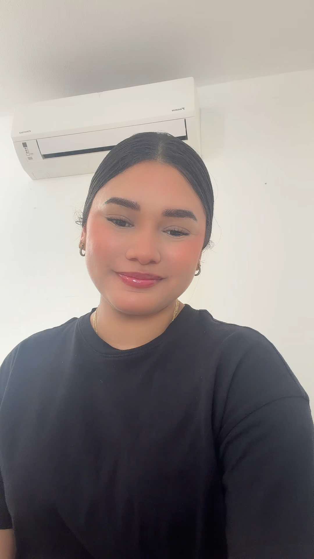 @𝒮𝓊𝒿𝑒𝒾𝓁𝓎 𝒩𝒾𝒸𝑜𝓁𝑒&rsquo;✨