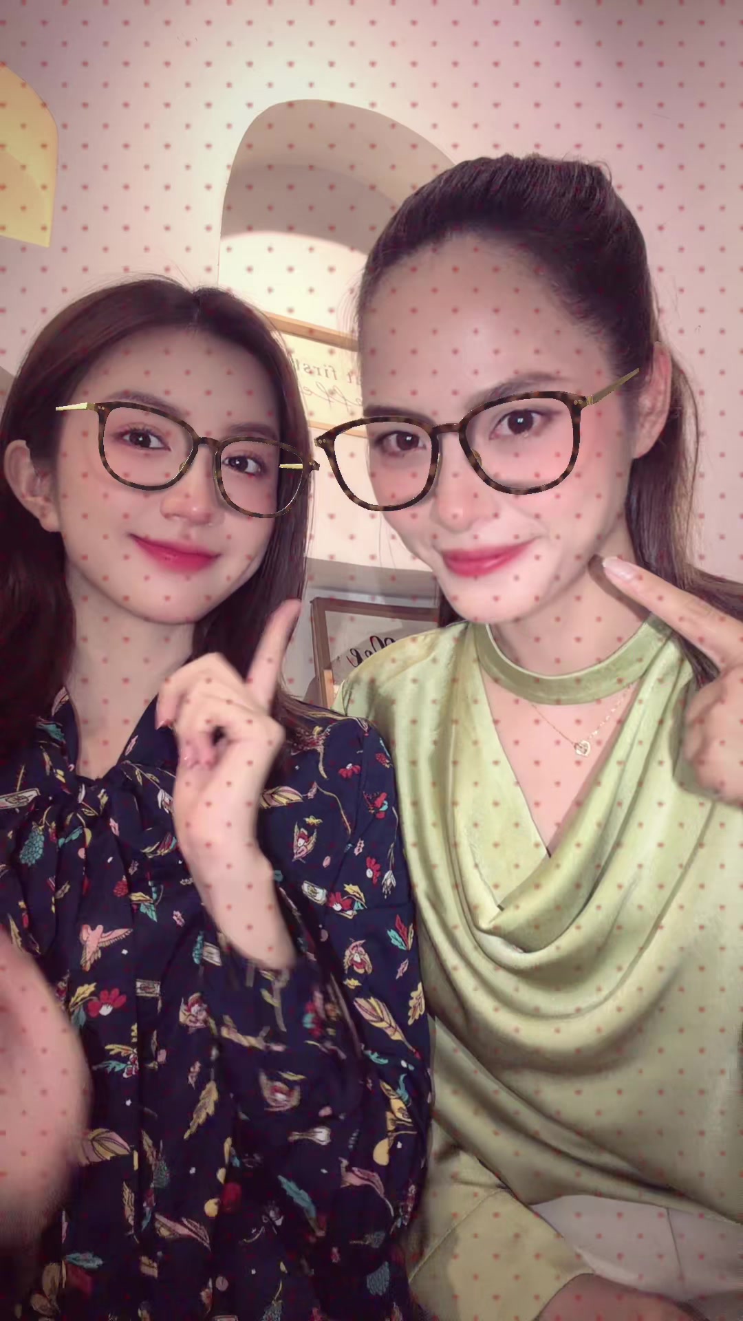 @Nguyễn Ngọc Huyền