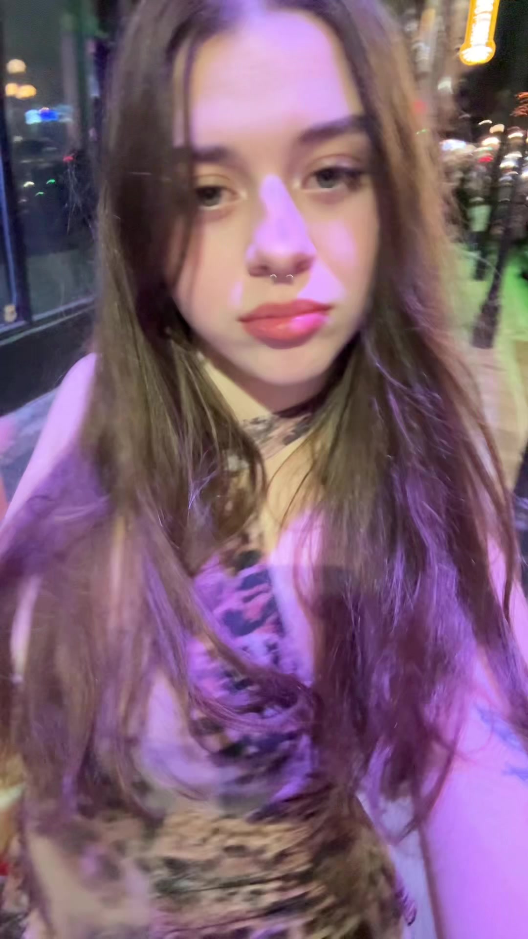 @loraine