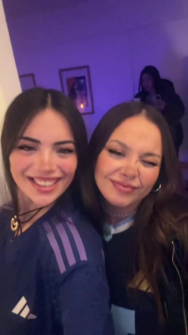 @𝐋