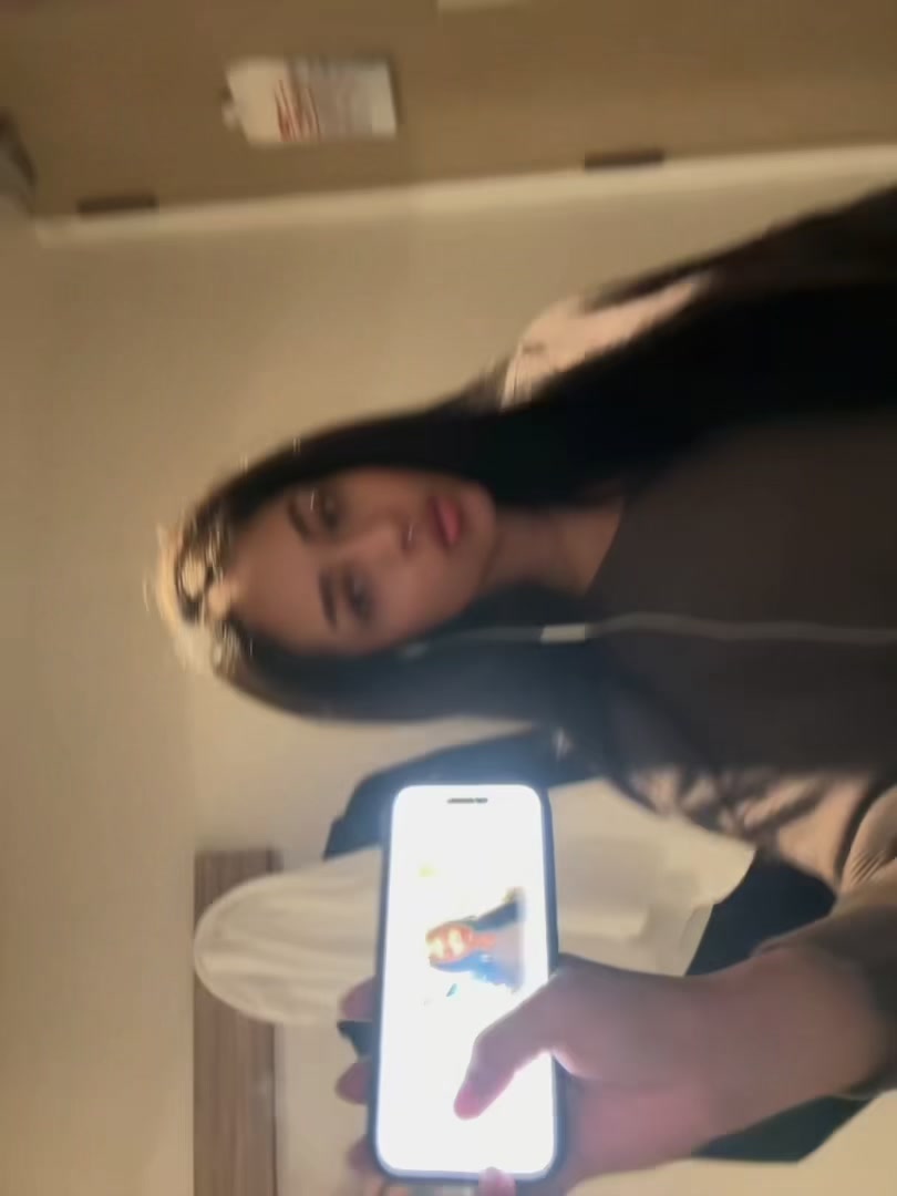 @destinycalderonn