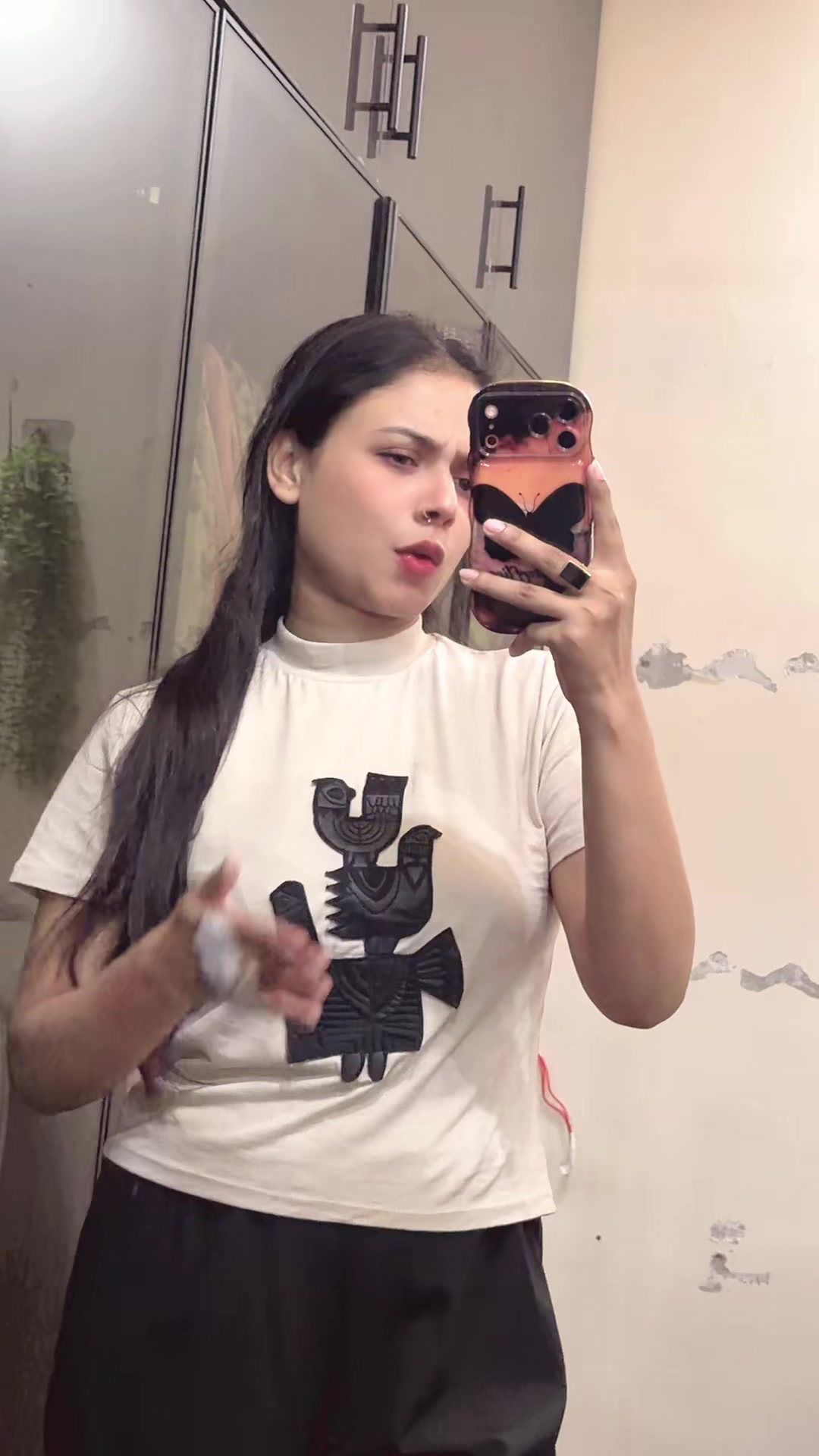 @Nishakhan official