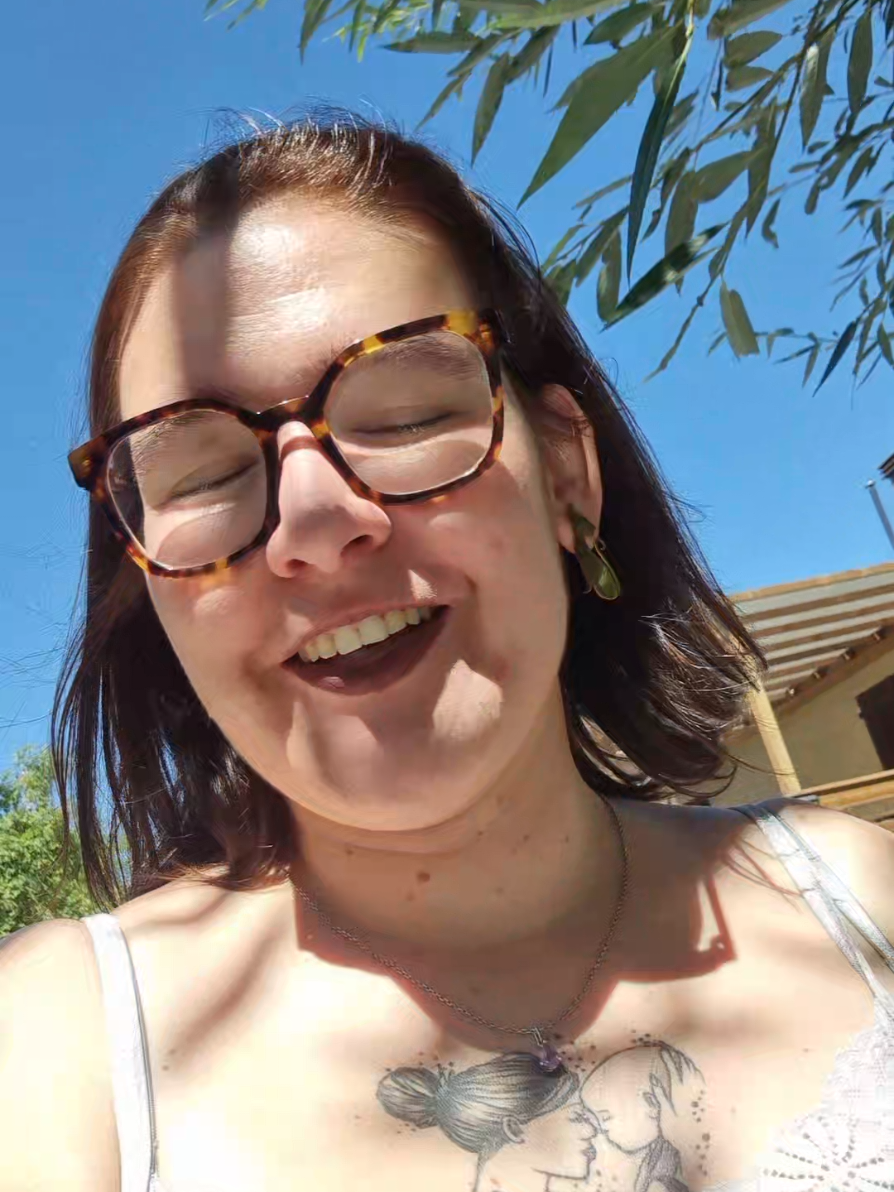 @Petitenaine02