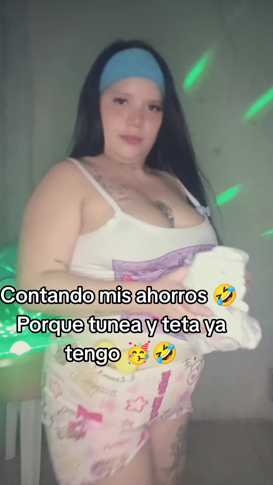 @Tu Gochita😏💙 Vale 😜