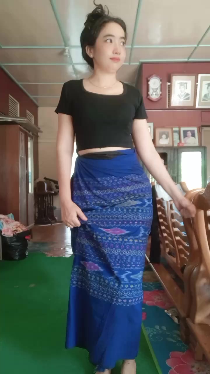 @Khine Zan
