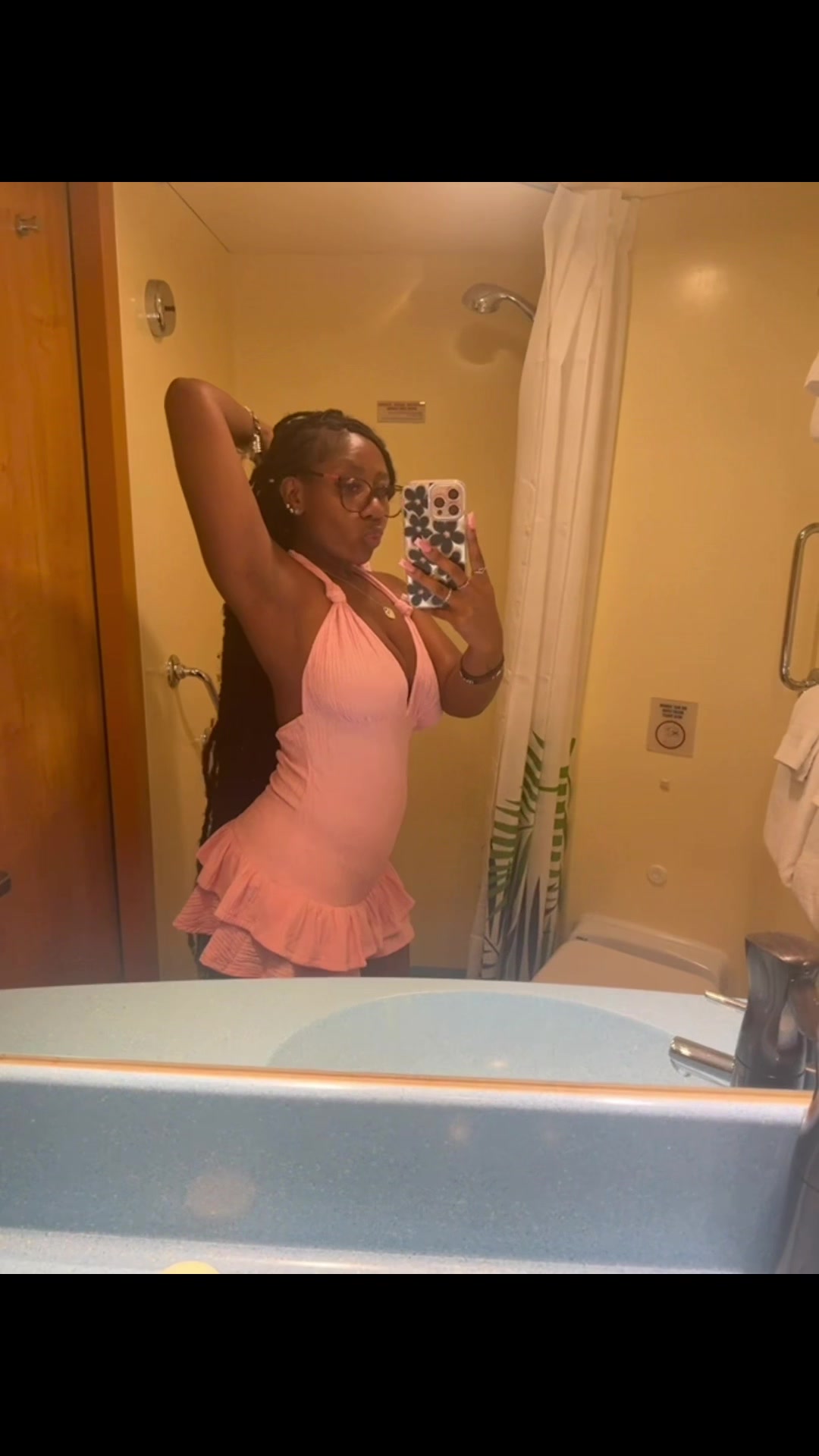@Riahh