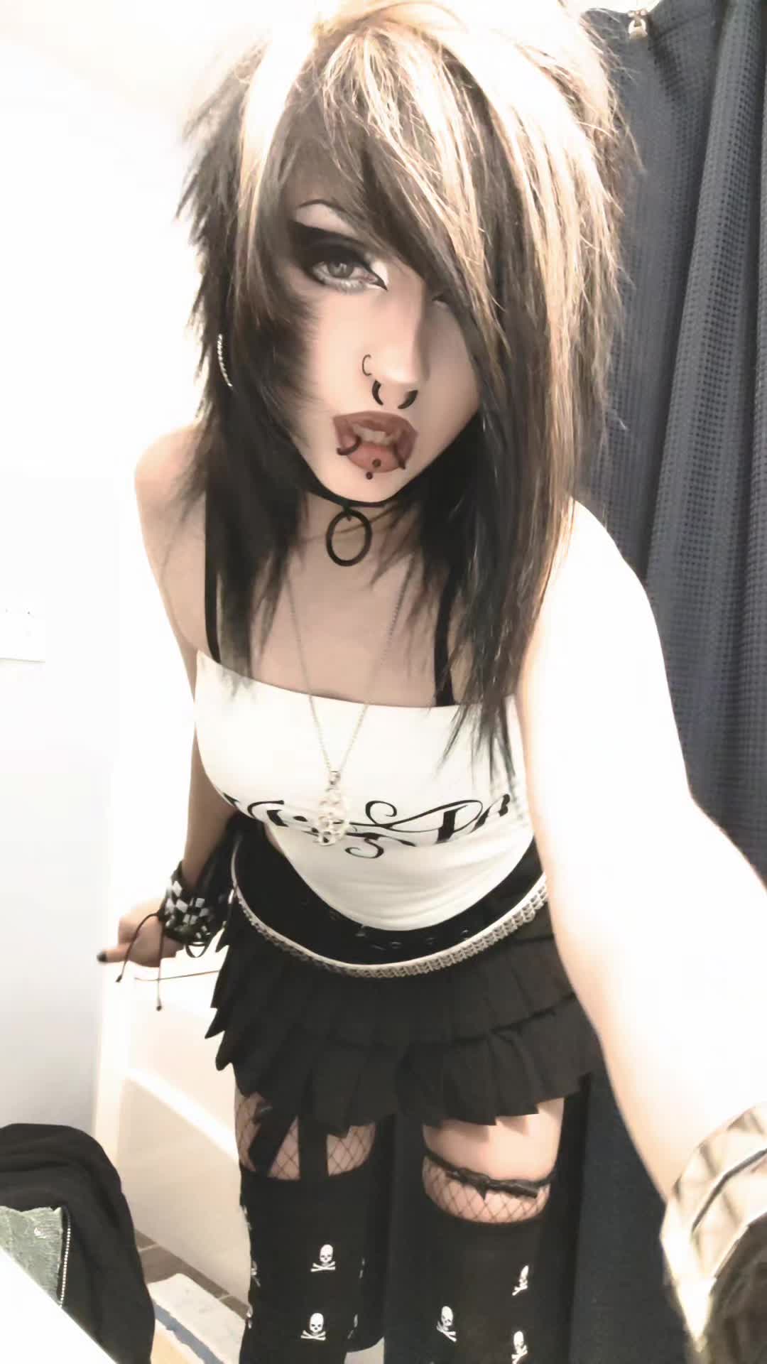 @carleigh curse 🕸️