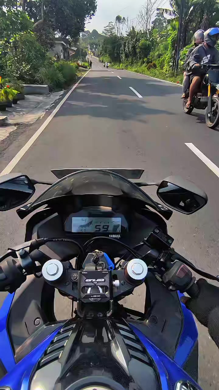 @®️inblue