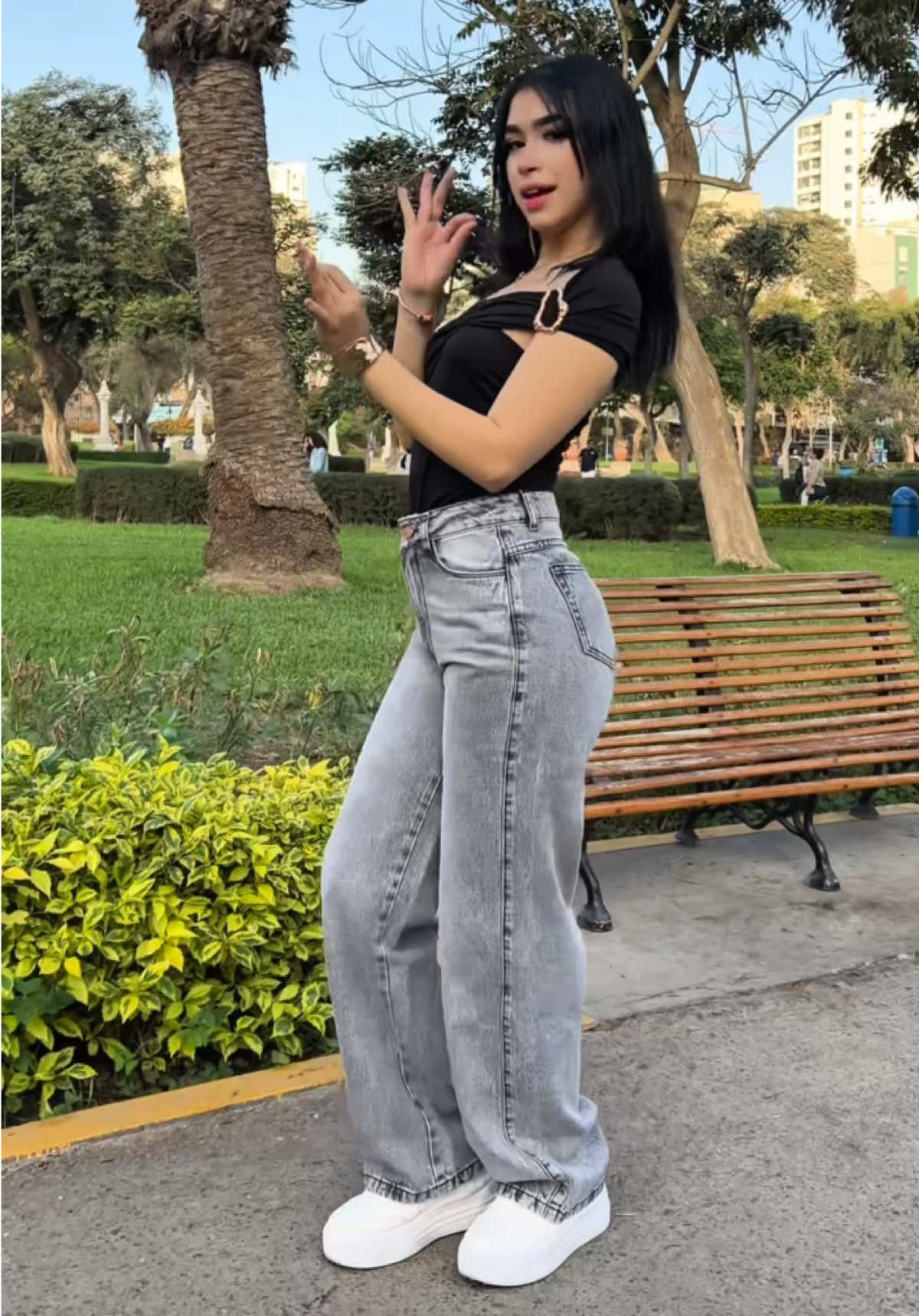 @pudesajeans