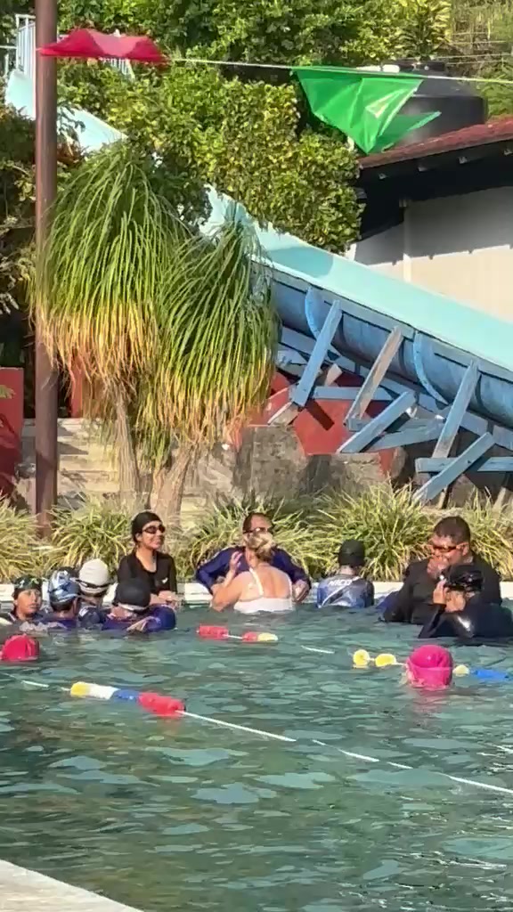 @Alem&aacute;n Sandoval