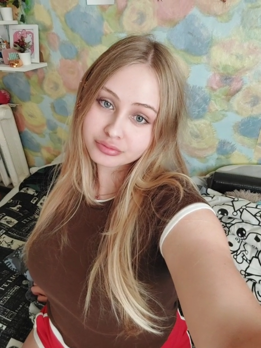 @Даша 🍥