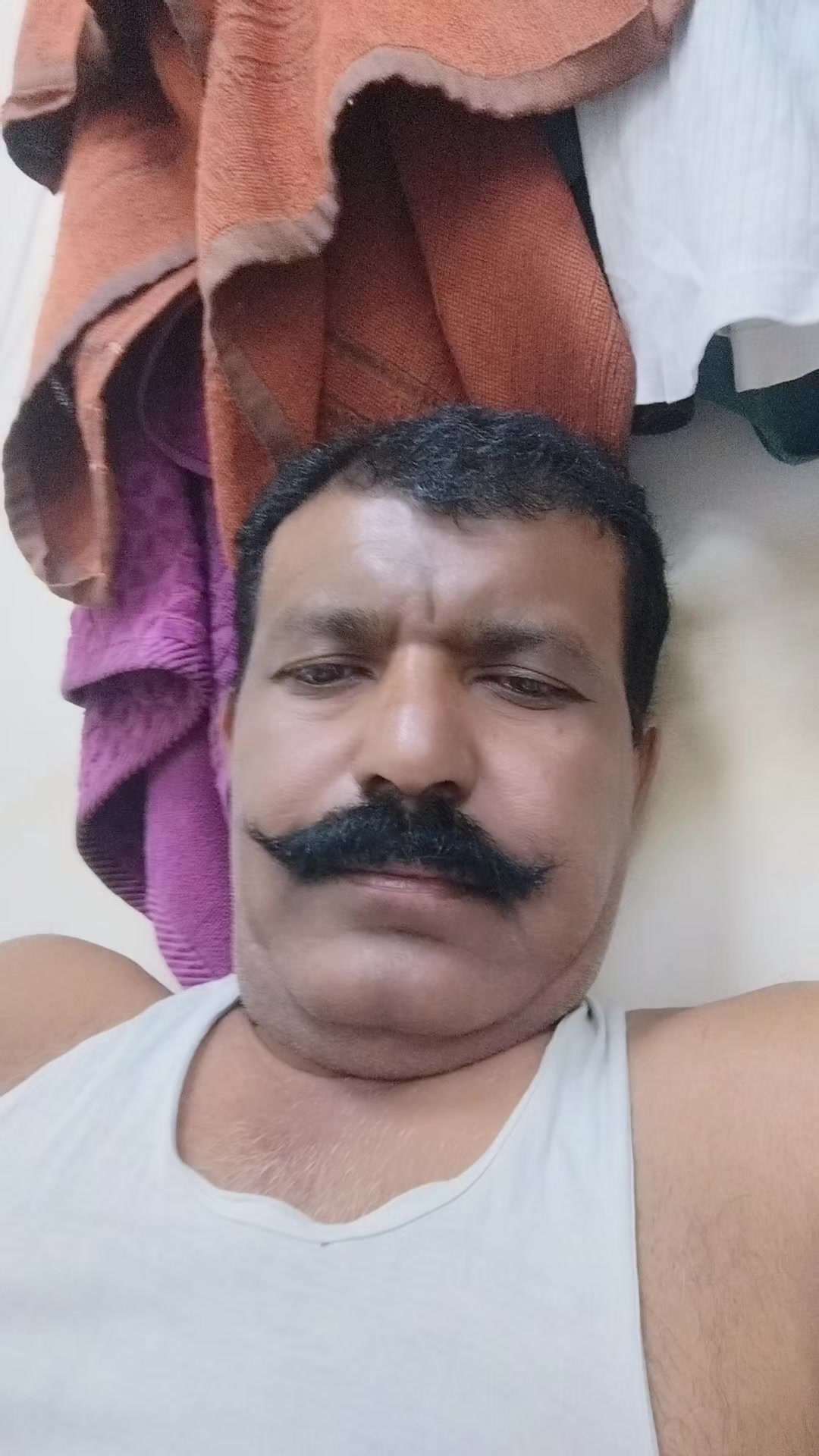 @Rakesh tanwar R.J 18