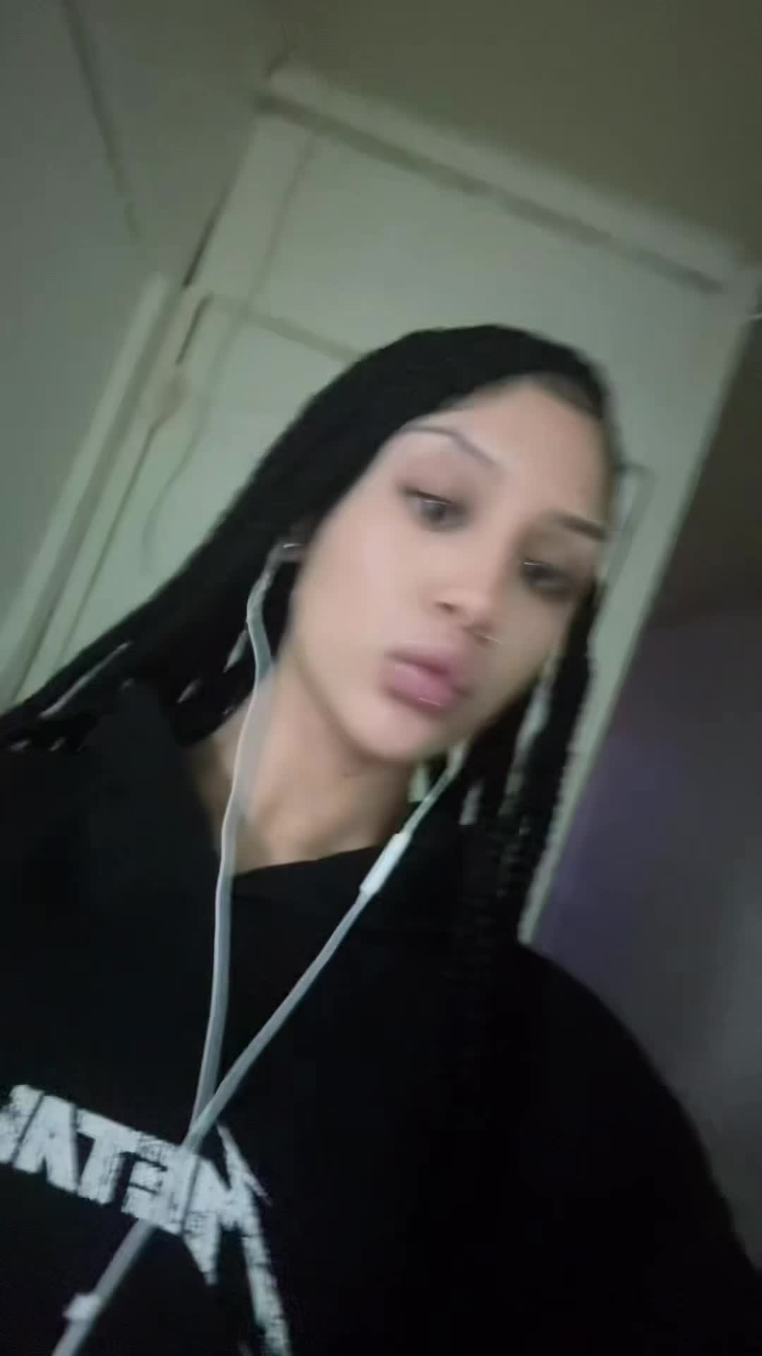 @pinkunicorngrl