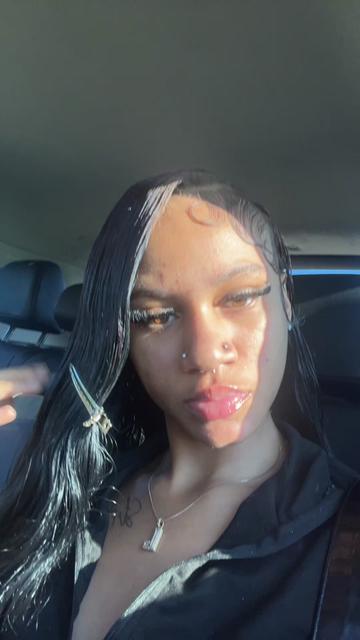 @la