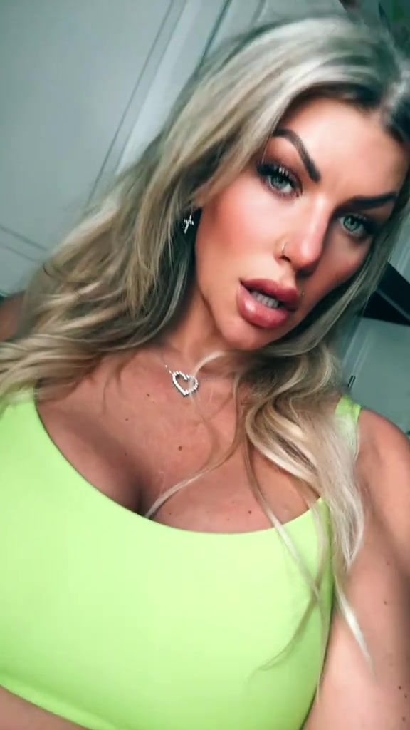 @JENN💋