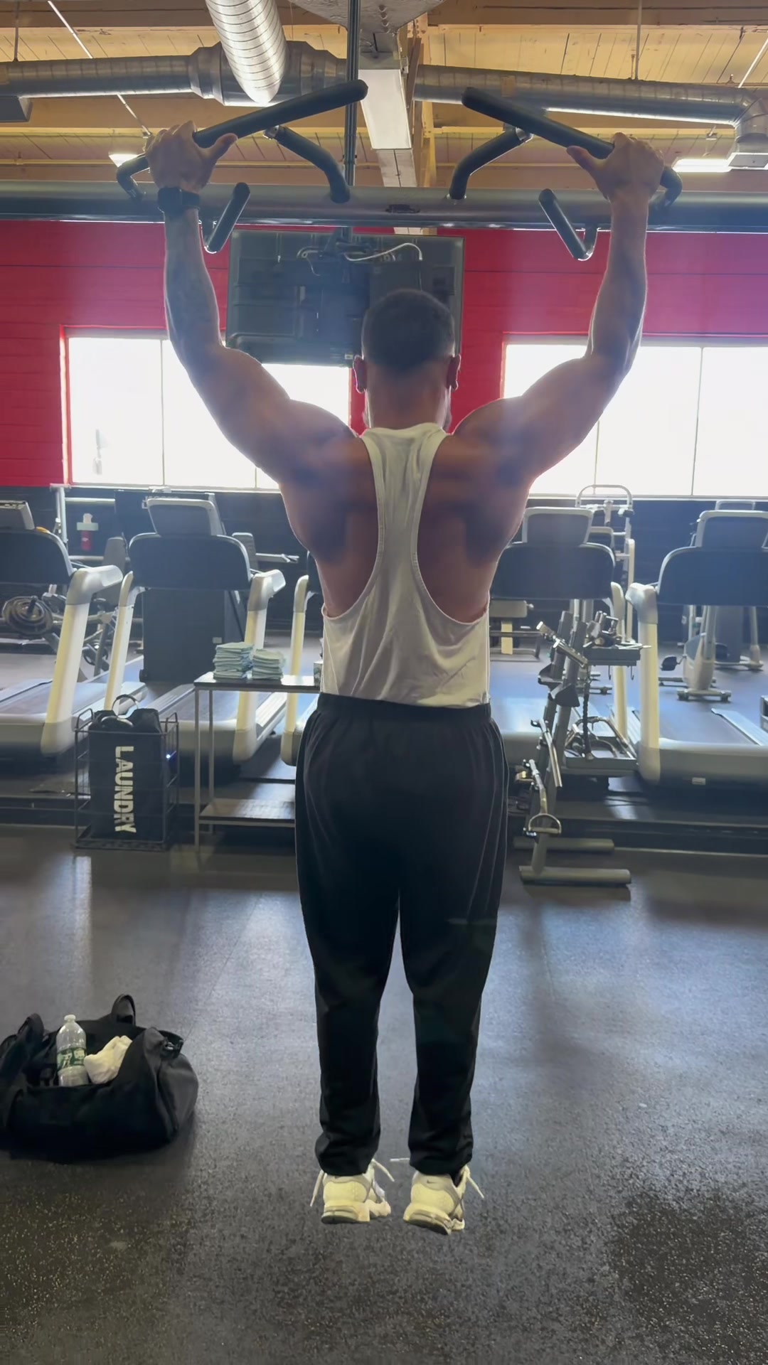 @_yurbaez